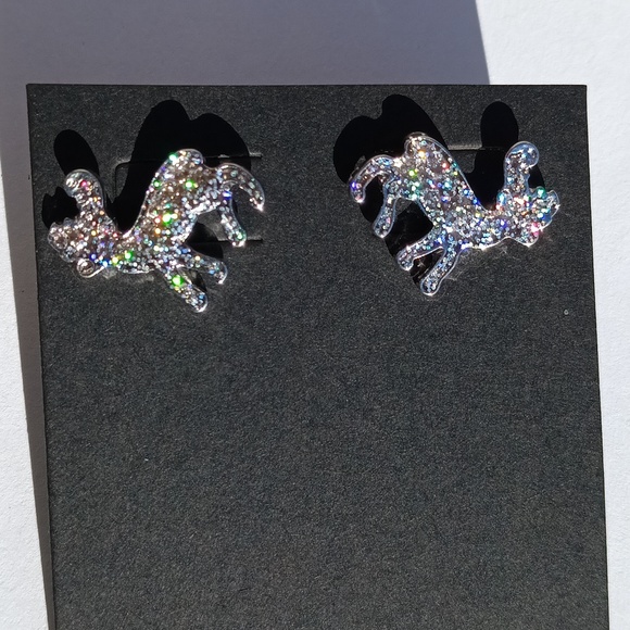 Jewelry - Christmas reindeer earrings| women's jewelry Holiday theme stud earrings NEW